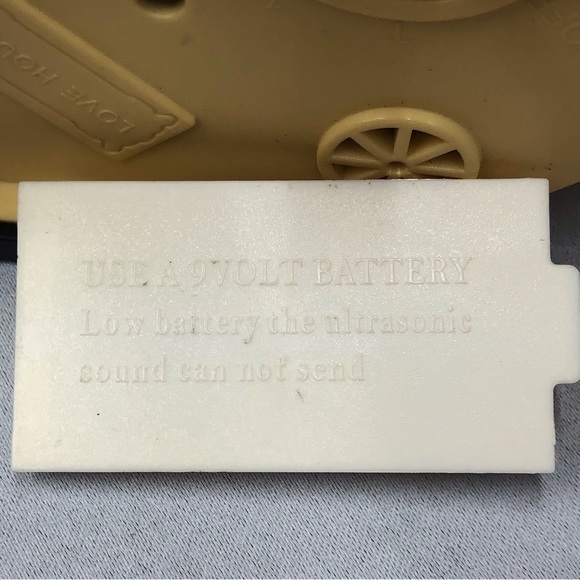 Ankuwa Ultra Sonic Bark Control Device Bird House - Picture 6 of 14